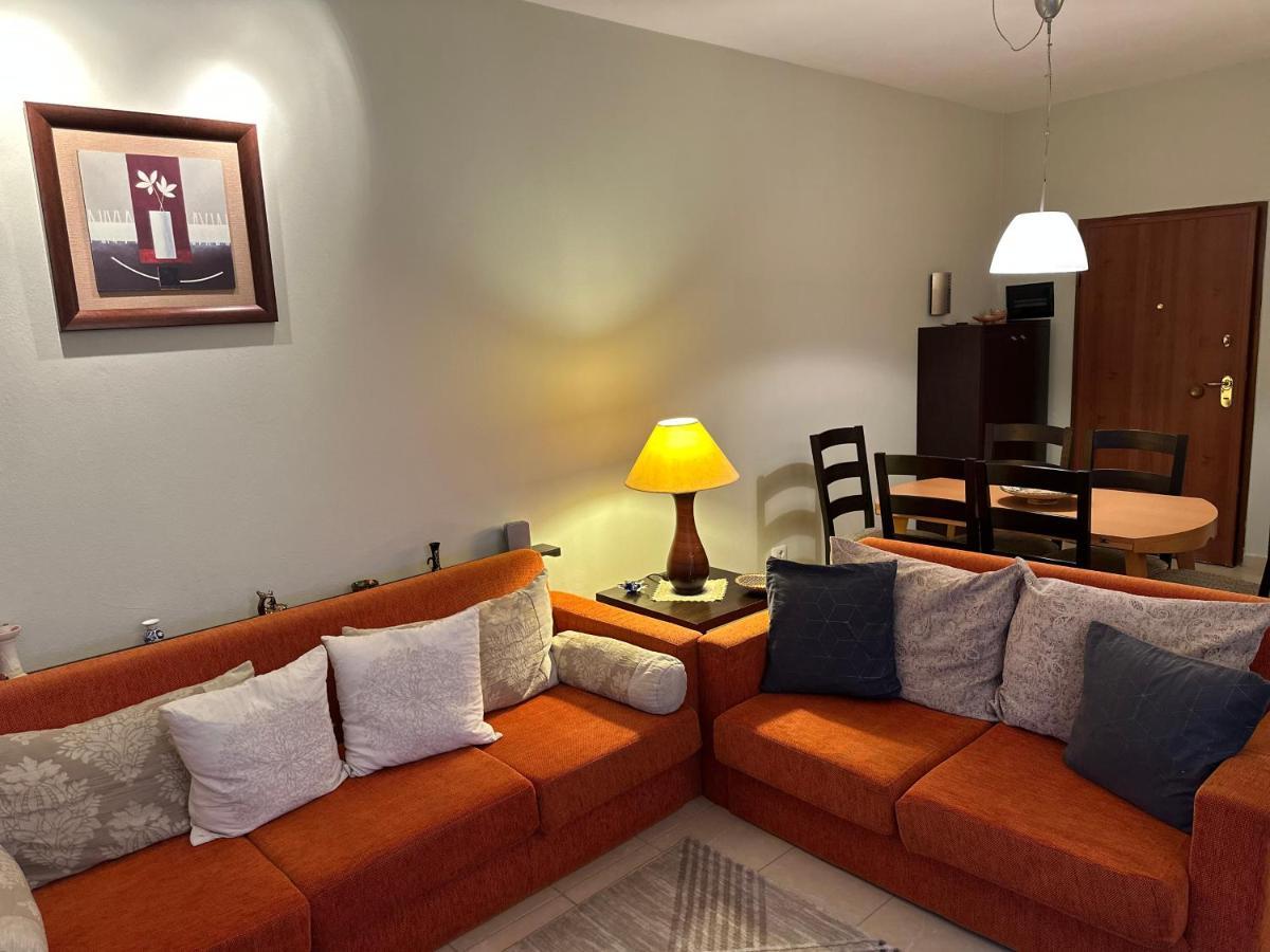 Apartament Casa Mia - Hidden Gem Near The New Boulevard Tirana Zewnętrze zdjęcie